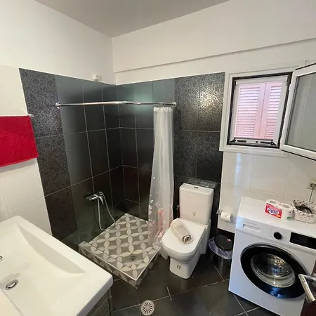 Lejlighed Bados House *